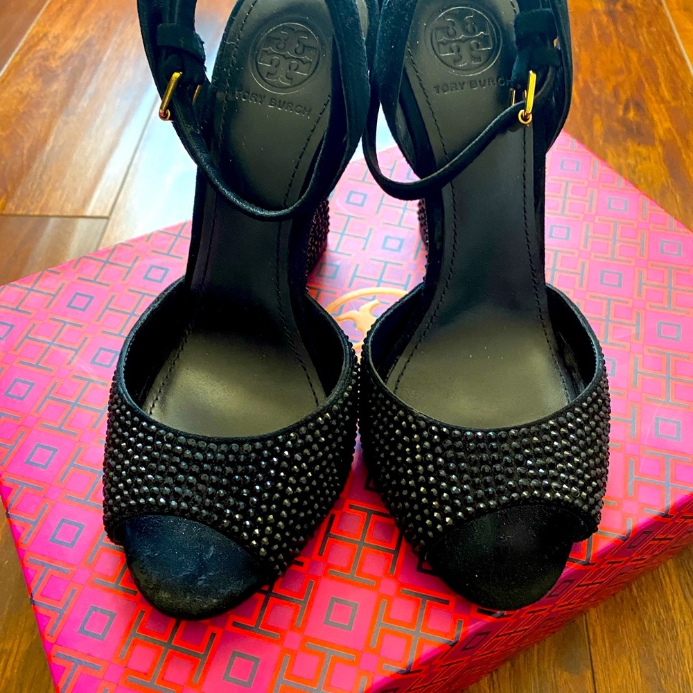 Tory Burch - Lila Wedge Sandal Size 6.5